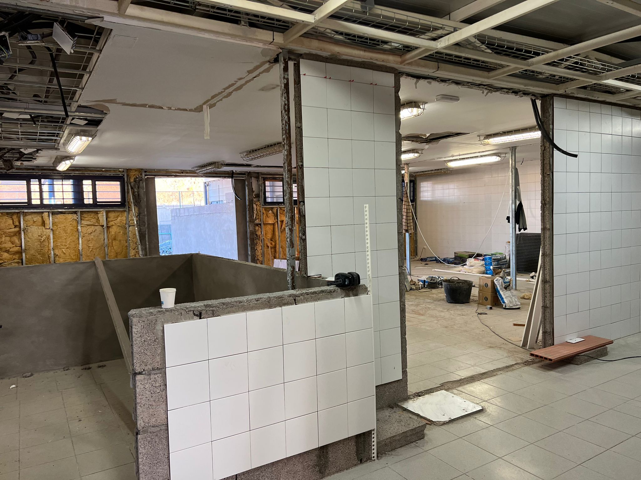 CONTINUAN LAS OBRAS DE REFORMA DEL CIE DE TENERIFE